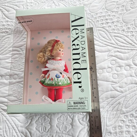 Madame Alexander Storyland Collection Itsy Bitsy Spider Doll, Blonde, New - Picture 11 of 15